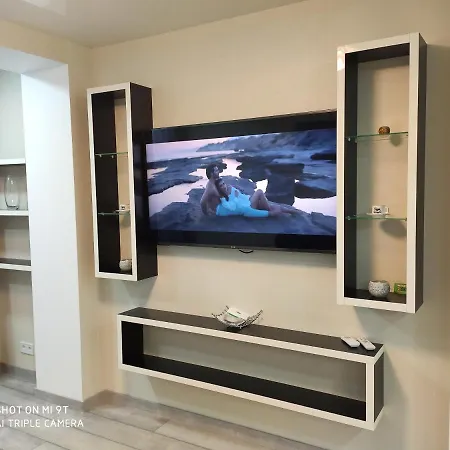 - 12 шагов к морю, жк орион Apartment *